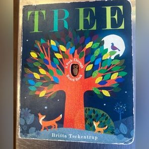 Tree a peek through board book 🌲 📖 🦉 🦊 🐦 🍃🌝